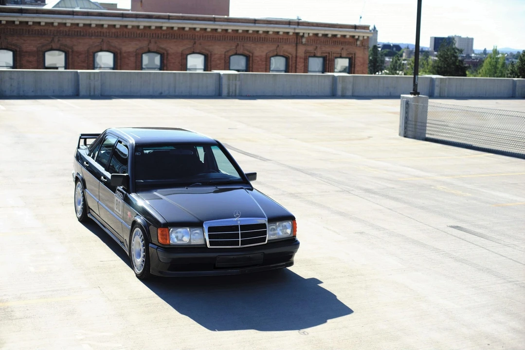 1987 Mercedes-Benz 190E 2.3-16 & 2.5-16 - Image 20 of 31