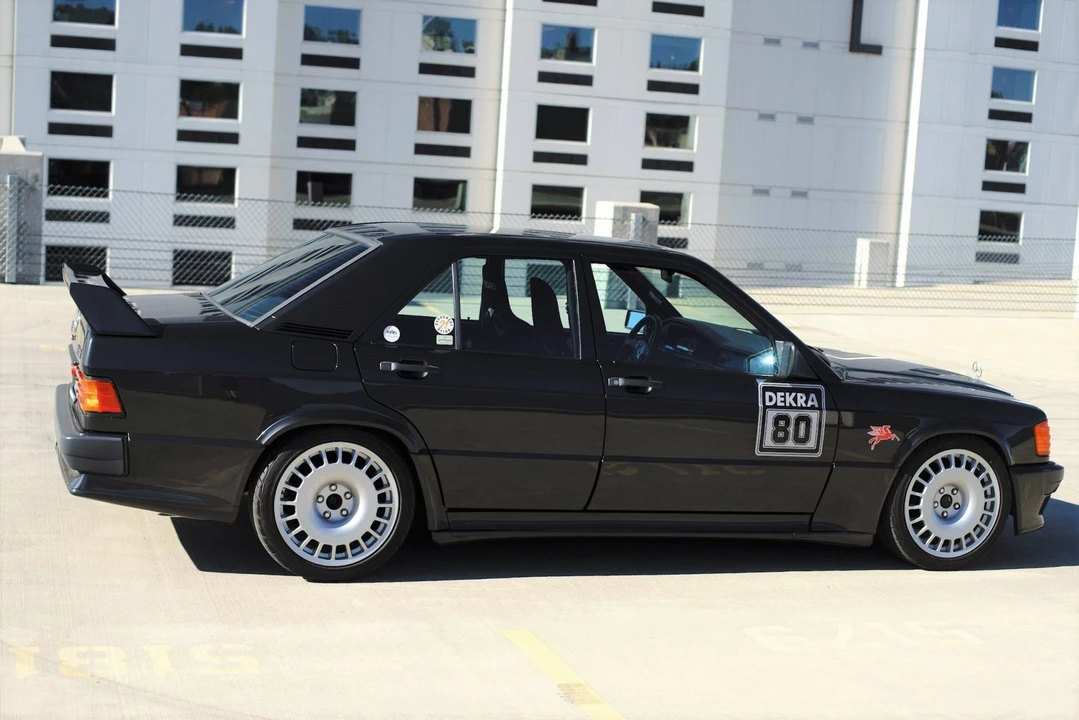 1987 Mercedes-Benz 190E 2.3-16 & 2.5-16 - Image 12 of 31