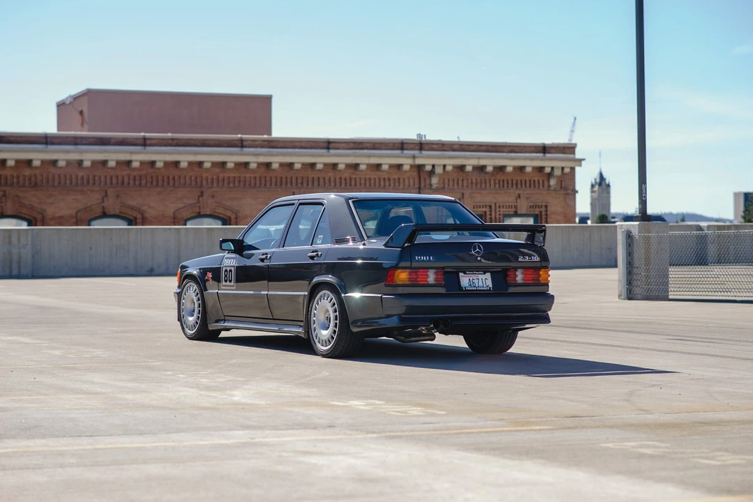 1987 Mercedes-Benz 190E 2.3-16 & 2.5-16 - Image 7 of 31