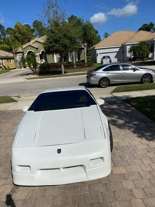 1987 Pontiac Fiero GT - Image 8 of 31