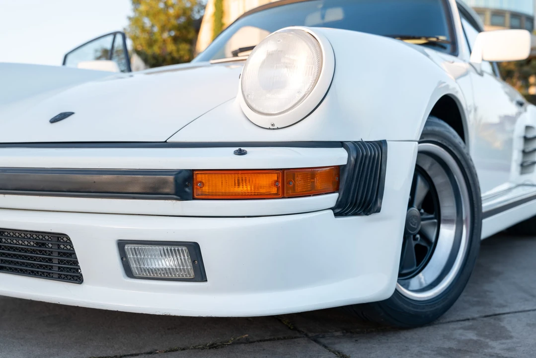 1987 Porsche 911 Carrera 3.2 - Image 19 of 31