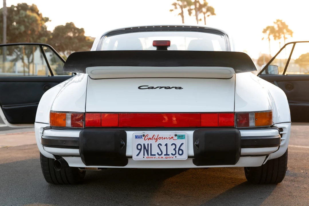 1987 Porsche 911 Carrera 3.2 - Image 5 of 31