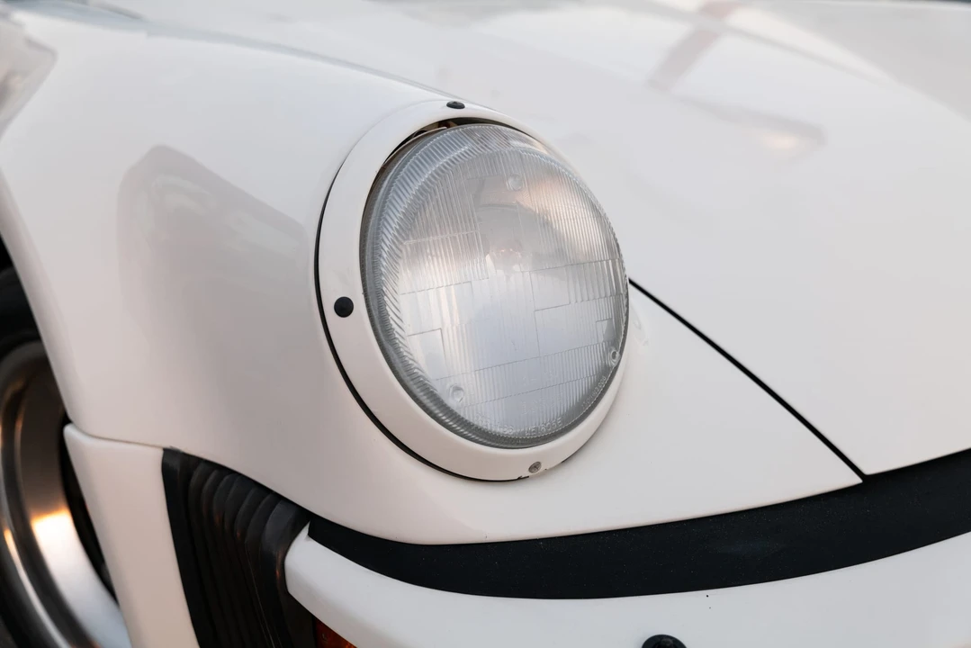 1987 Porsche 911 Carrera 3.2 - Image 21 of 31