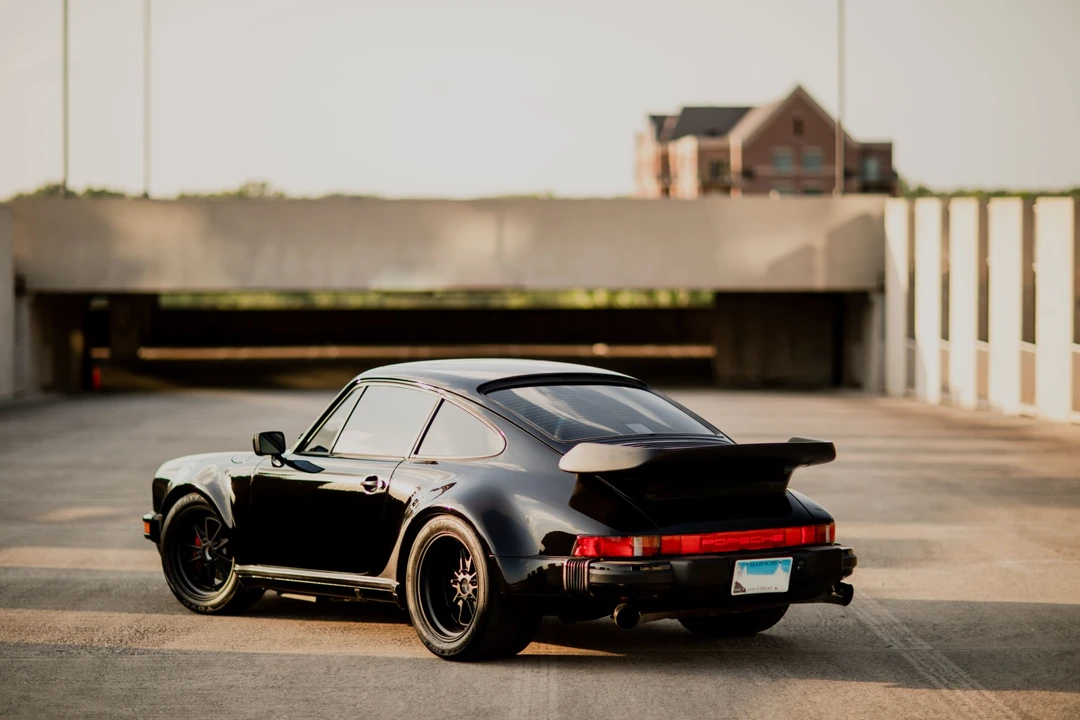 1987 Porsche 911 Carrera 3.2 - Image 7 of 31