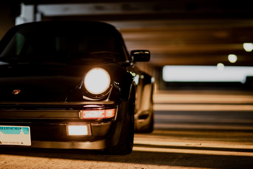1987 Porsche 911 Carrera 3.2 - Image 23 of 31
