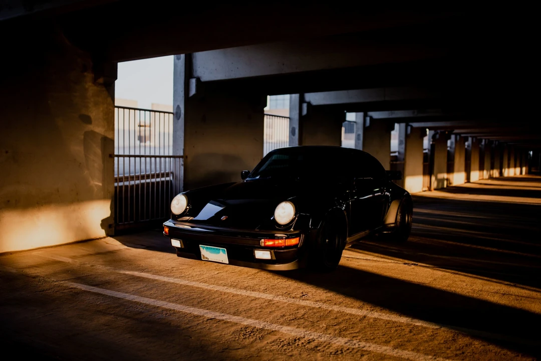 1987 Porsche 911 Carrera 3.2 - Image 21 of 31