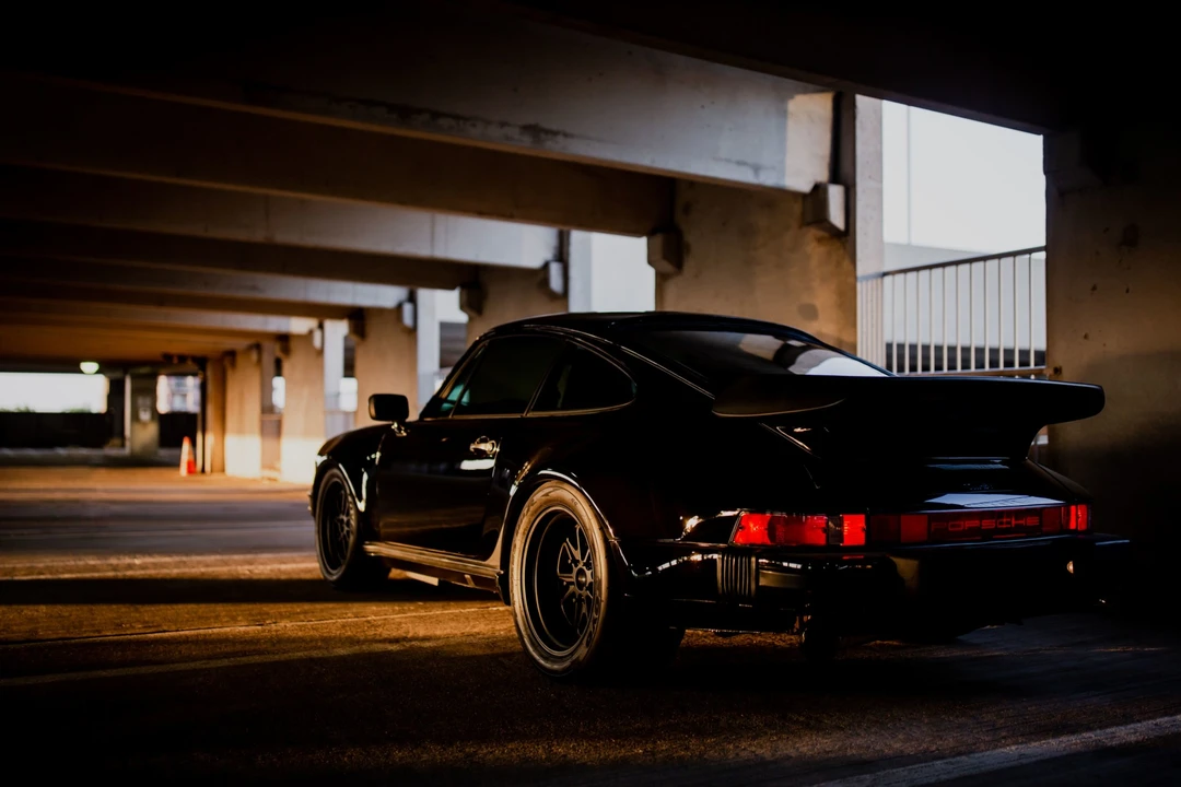 1987 Porsche 911 Carrera 3.2 - Image 19 of 31