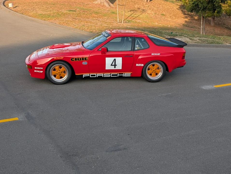 1987 Porsche 924 S - Image 12 of 31