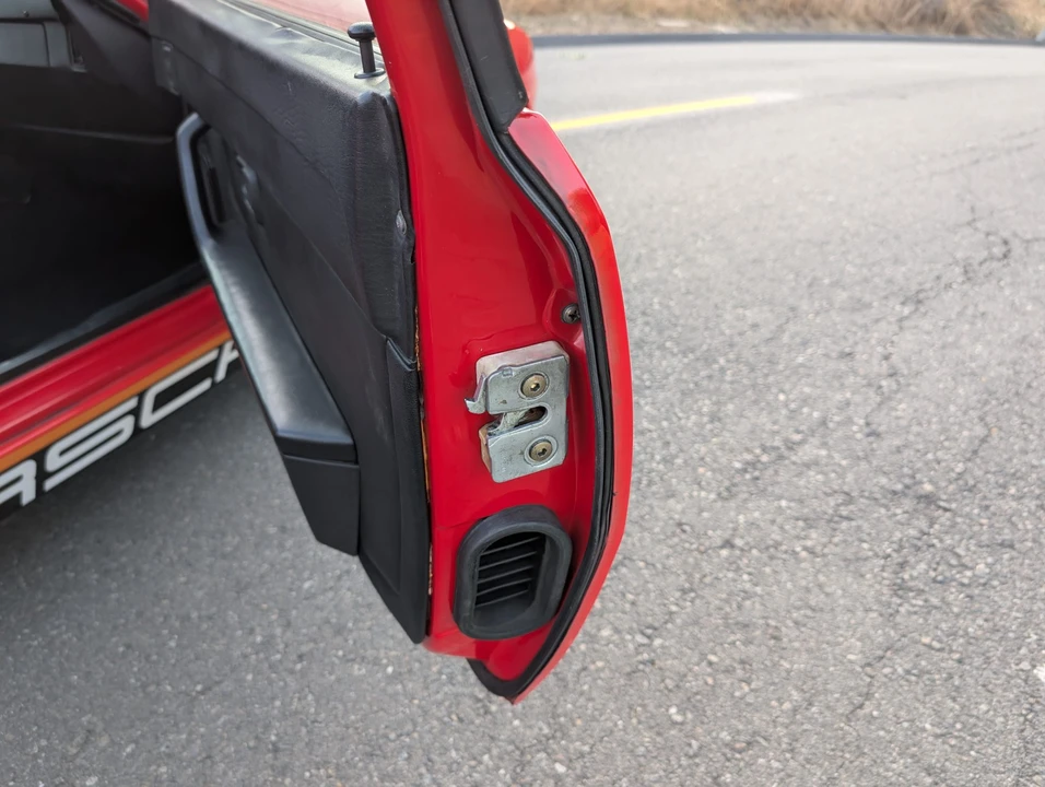 1987 Porsche 924 S - Image 30 of 31
