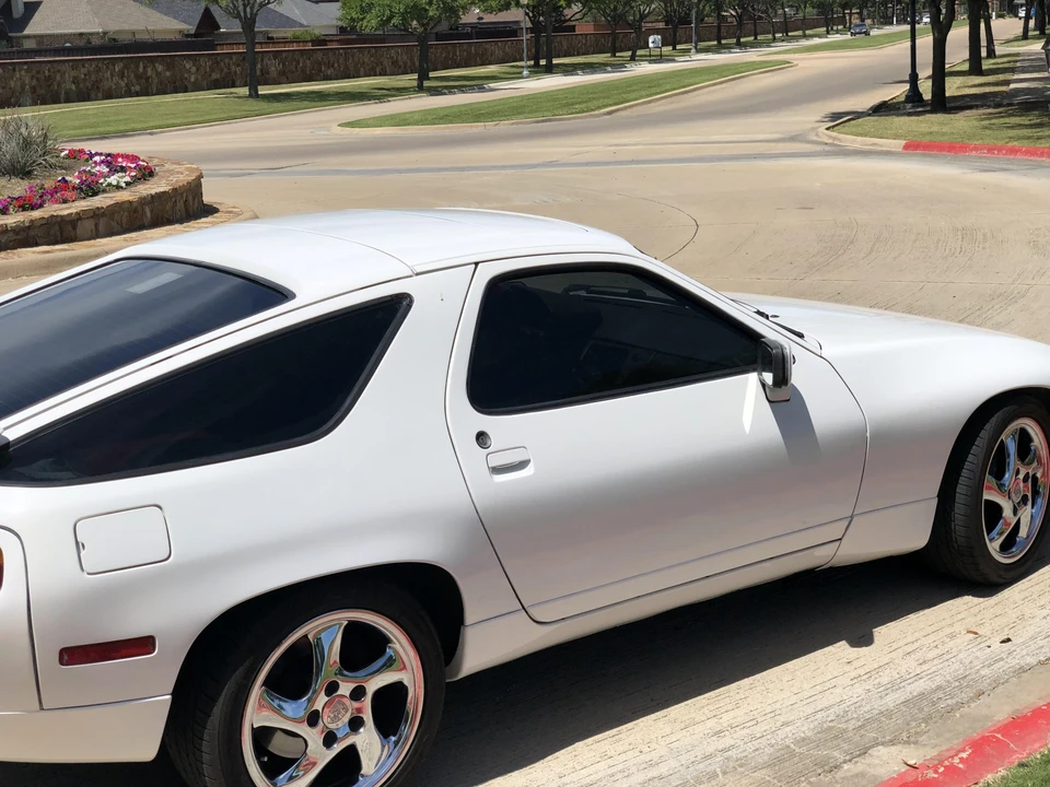 1987 Porsche 928 S4 - Image 28 of 31