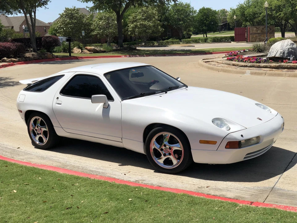 1987 Porsche 928 S4 - Image 19 of 31