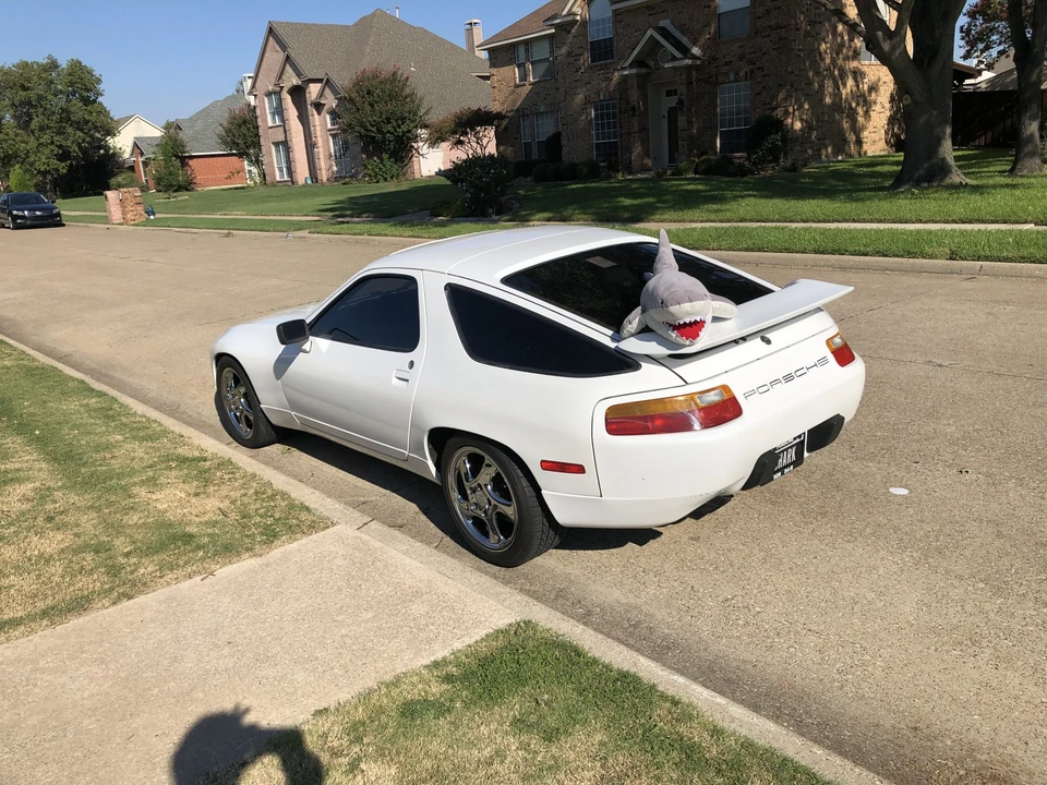 1987 Porsche 928 S4 - Image 7 of 31
