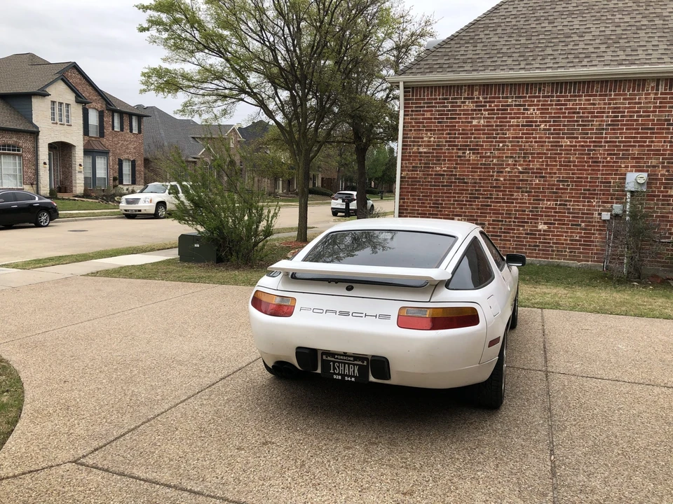 1987 Porsche 928 S4 - Image 12 of 31