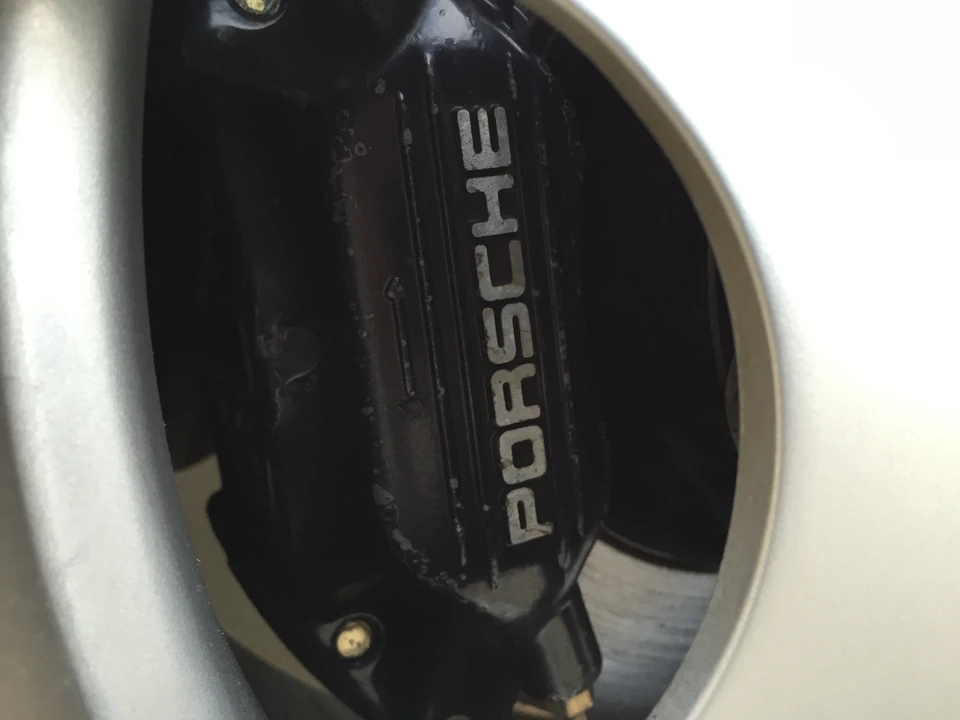 1987 Porsche 944 - Image 20 of 31