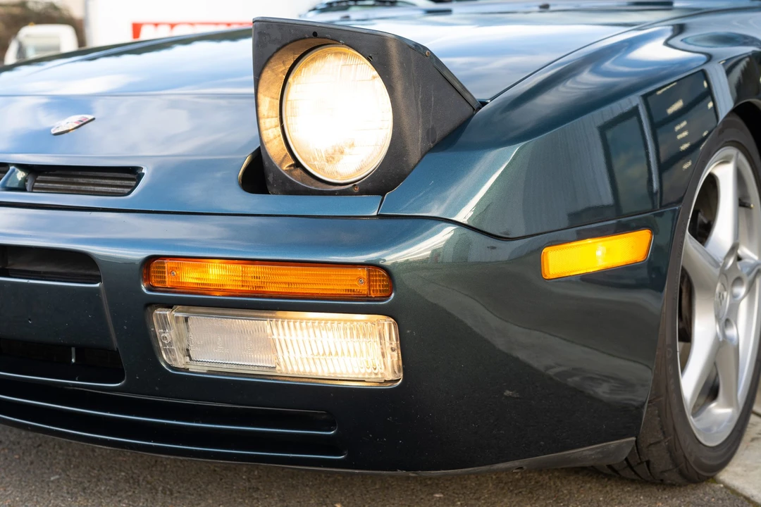 1987 Porsche 944 Turbo - Image 19 of 31