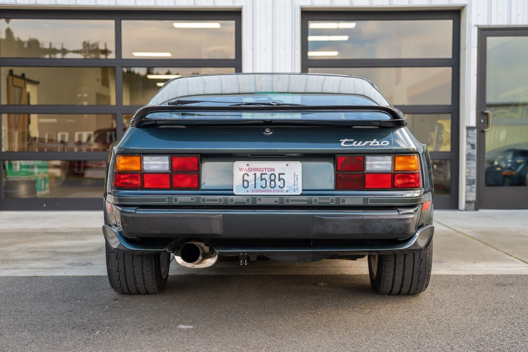 1987 Porsche 944 Turbo - Image 9 of 31