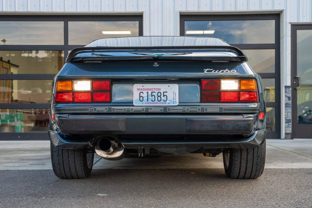 1987 Porsche 944 Turbo - Image 10 of 31