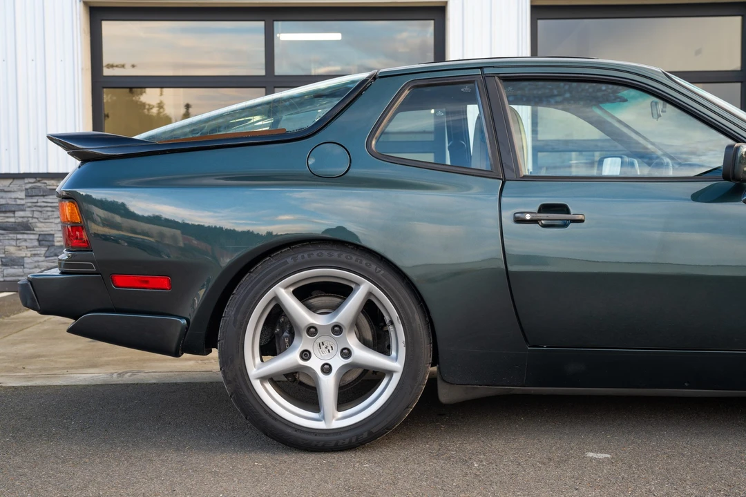 1987 Porsche 944 Turbo - Image 15 of 31