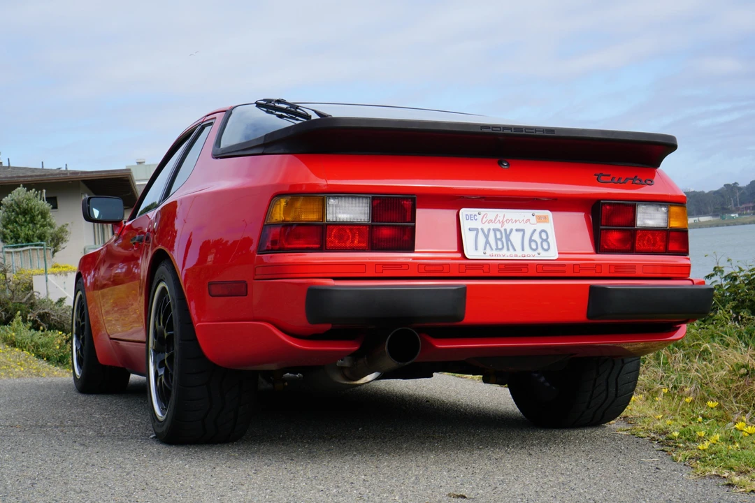 1987 Porsche 944 Turbo - Image 17 of 31