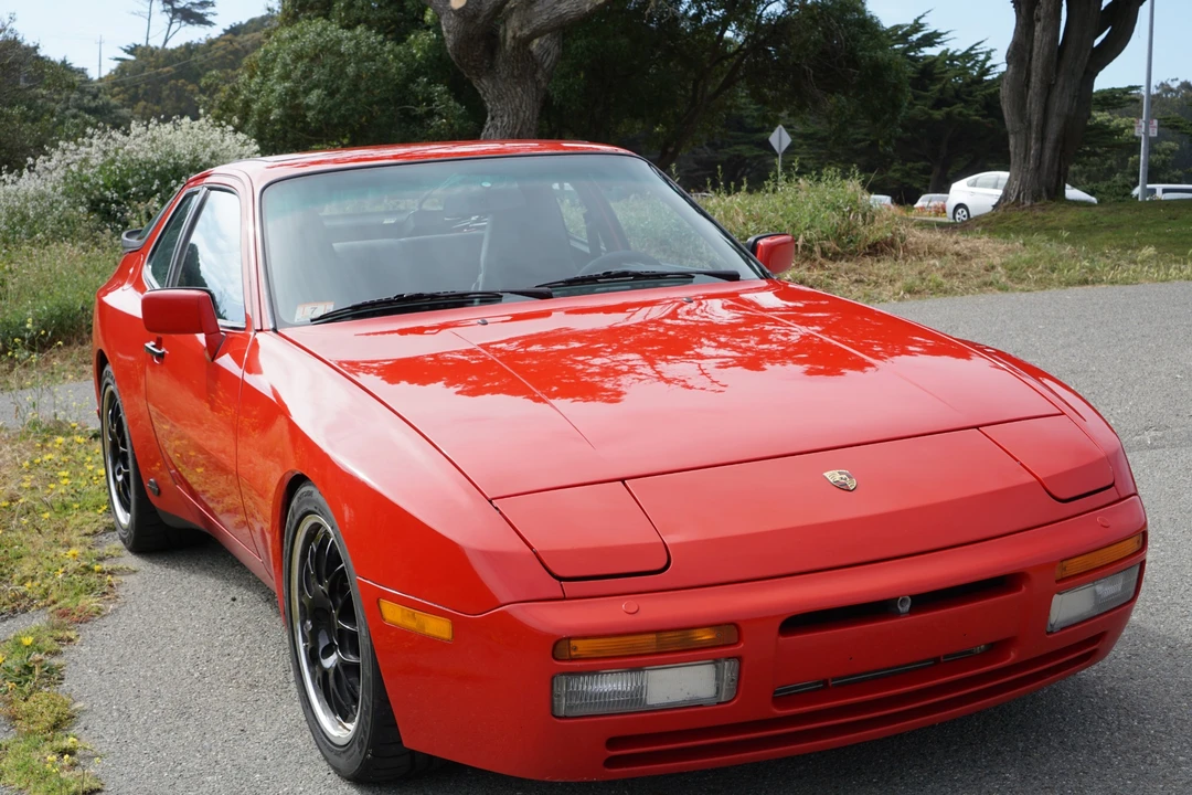 1987 Porsche 944 Turbo - Image 2 of 31