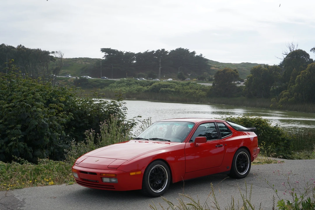 1987 Porsche 944 Turbo - Image 24 of 31