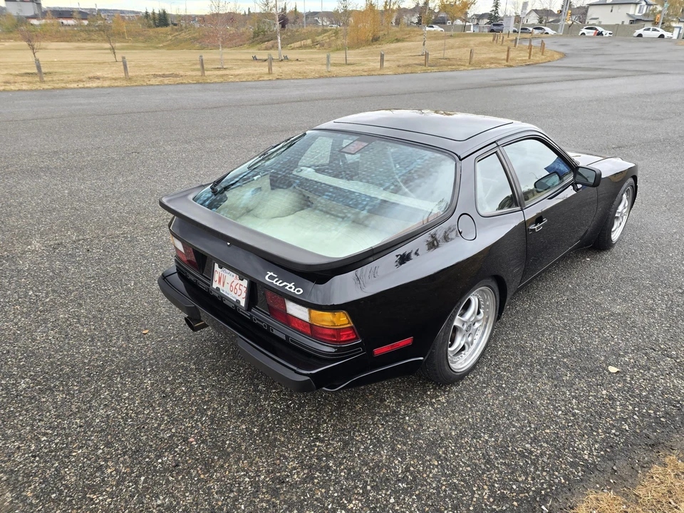1987 Porsche 944 Turbo - Image 15 of 31
