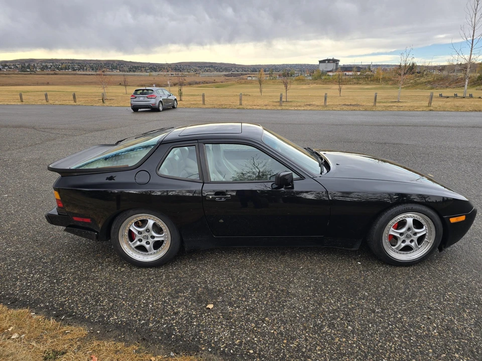 1987 Porsche 944 Turbo - Image 13 of 31