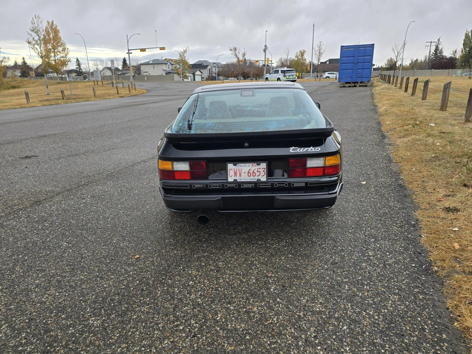 1987 Porsche 944 Turbo - Image 18 of 31