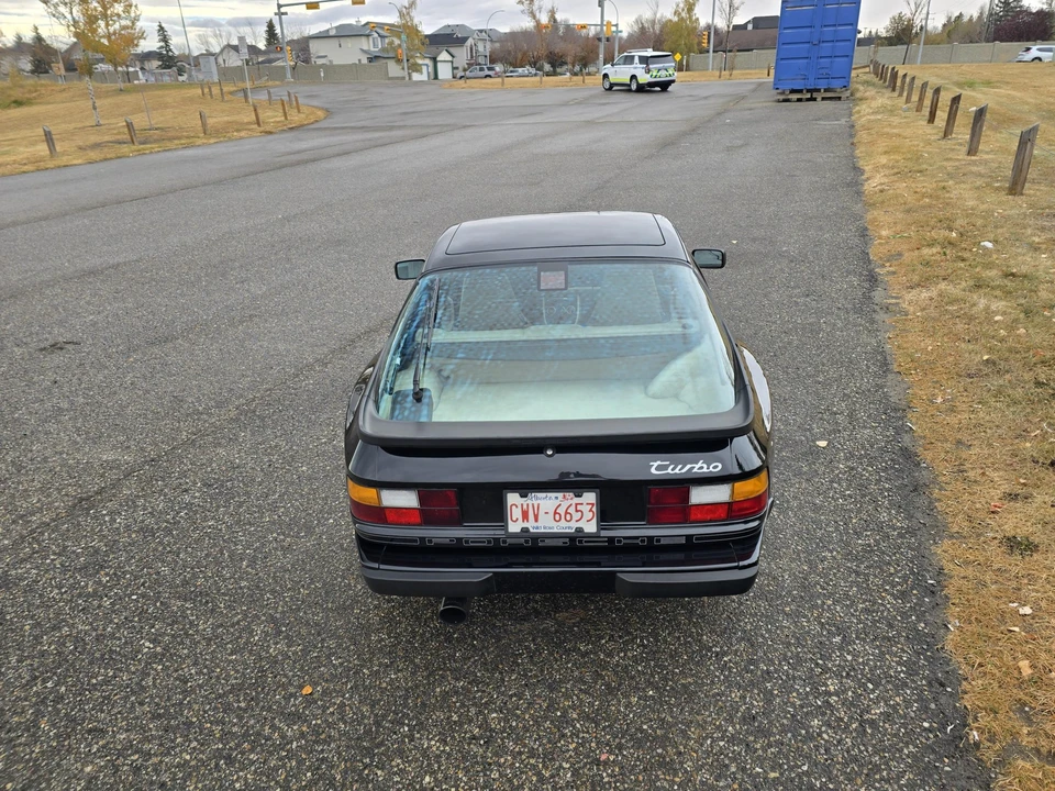 1987 Porsche 944 Turbo - Image 17 of 31