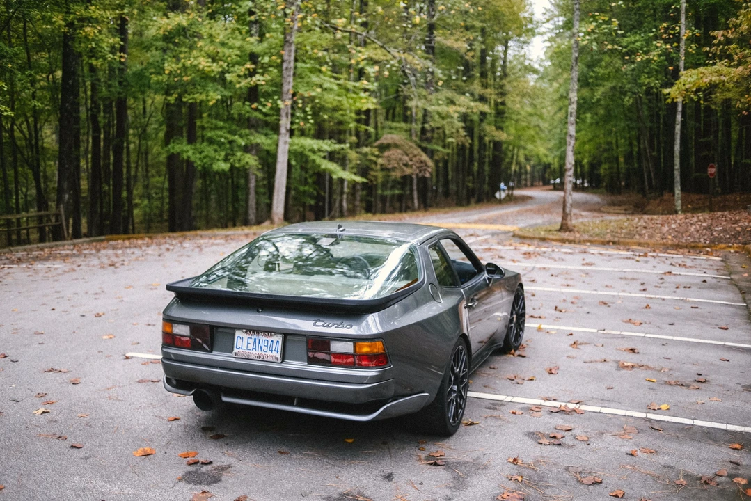 1987 Porsche 944 Turbo - Image 9 of 31