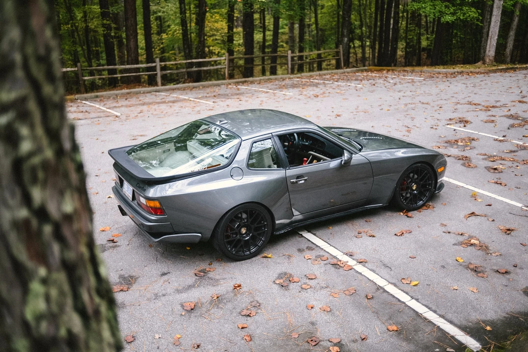 1987 Porsche 944 Turbo - Image 11 of 31