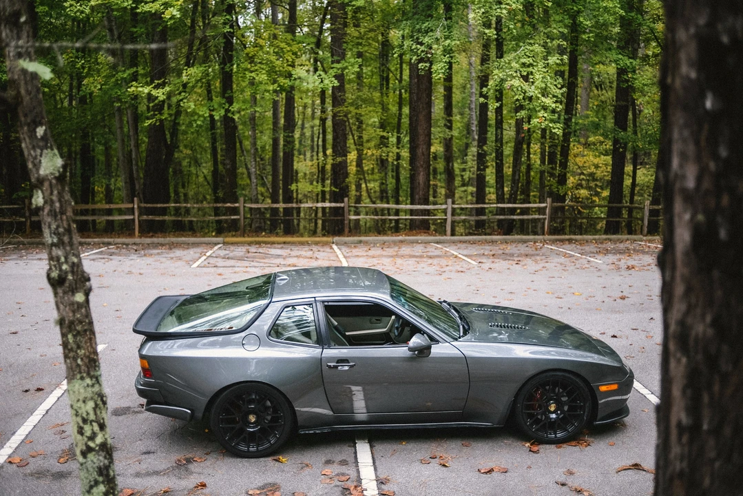 1987 Porsche 944 Turbo - Image 13 of 31