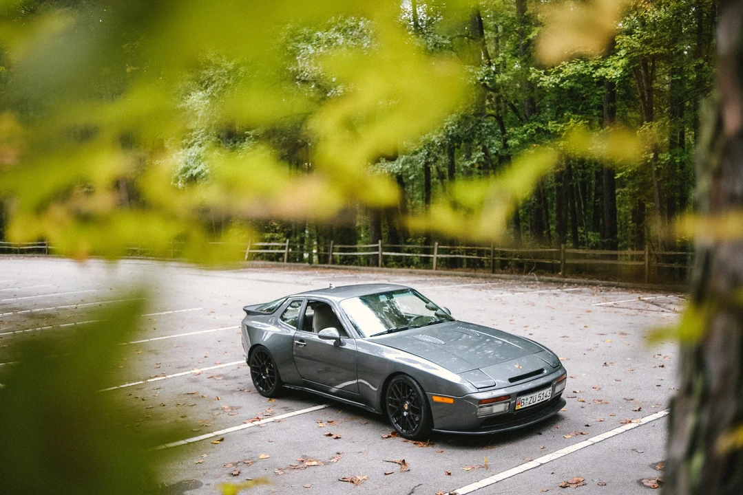 1987 Porsche 944 Turbo - Image 17 of 31