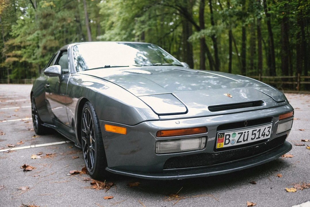 1987 Porsche 944 Turbo - Image 2 of 31
