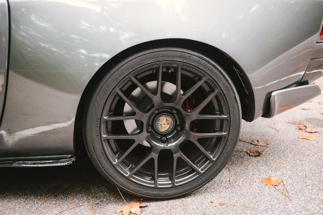 1987 Porsche 944 Turbo - Image 23 of 31