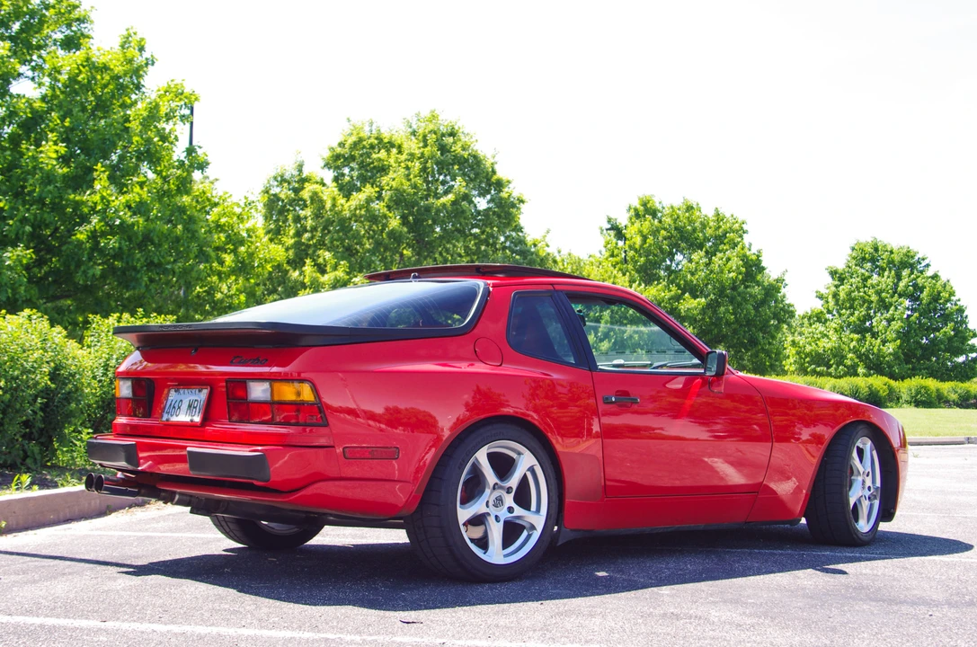 1987 Porsche 944 Turbo - Image 18 of 31