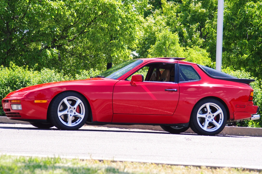 1987 Porsche 944 Turbo - Image 7 of 31