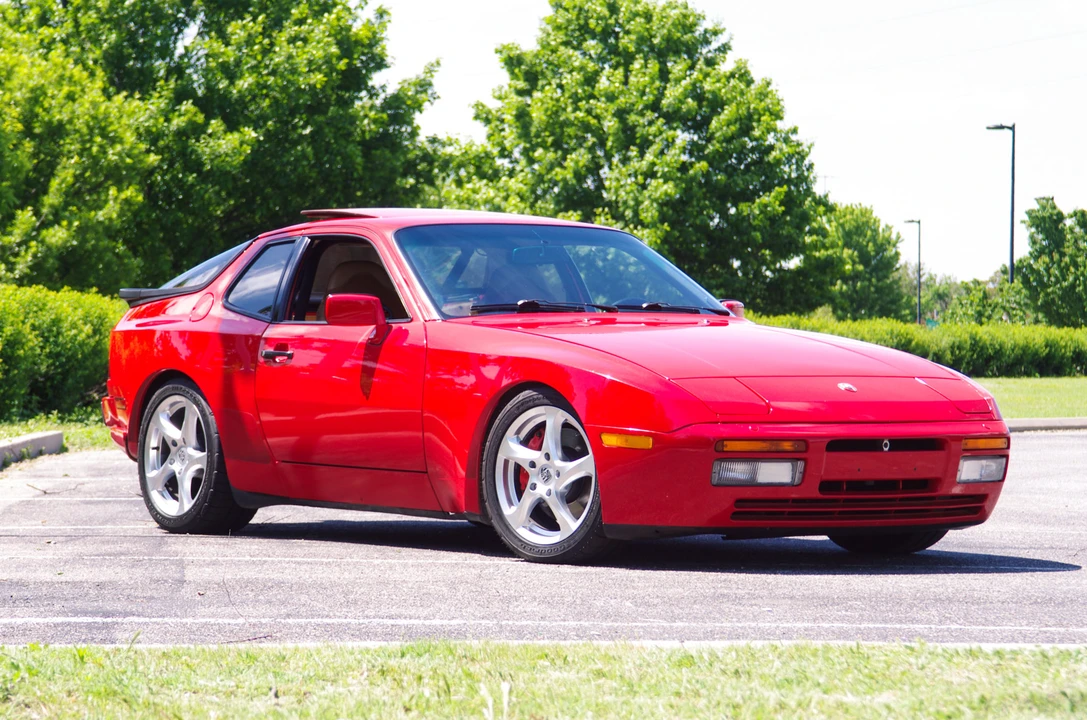 1987 Porsche 944 Turbo - Image 25 of 31