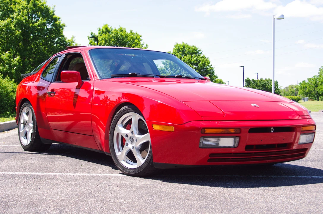 1987 Porsche 944 Turbo - Image 26 of 31
