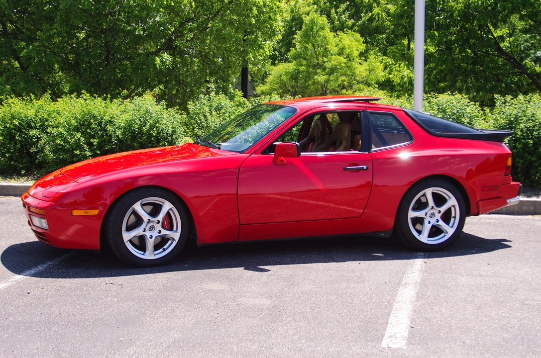 1987 Porsche 944 Turbo - Image 8 of 31