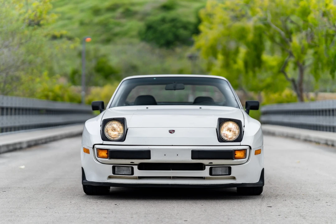 1987 Porsche 944 S - Image 12 of 31