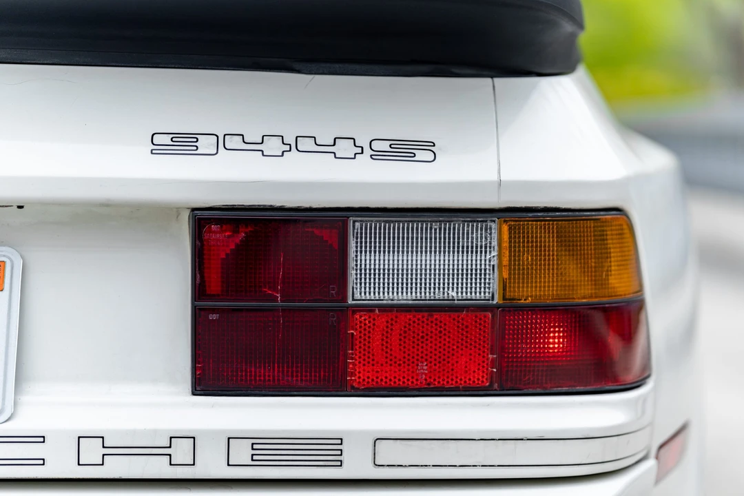 1987 Porsche 944 S - Image 20 of 31