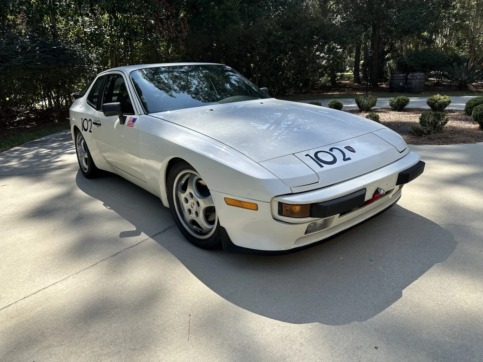 1987 Porsche 944 S - Image 2 of 31