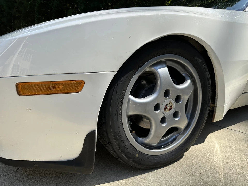 1987 Porsche 944 S - Image 15 of 31