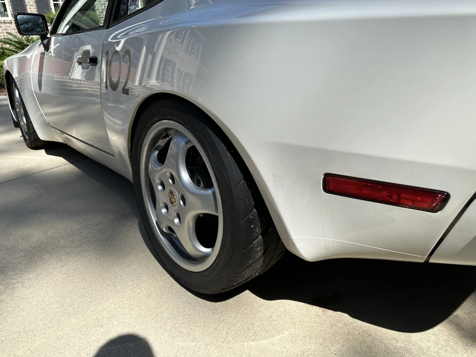 1987 Porsche 944 S - Image 18 of 31