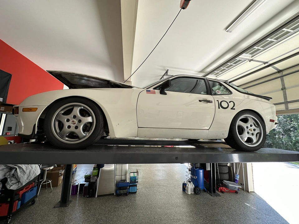 1987 Porsche 944 S - Image 10 of 31
