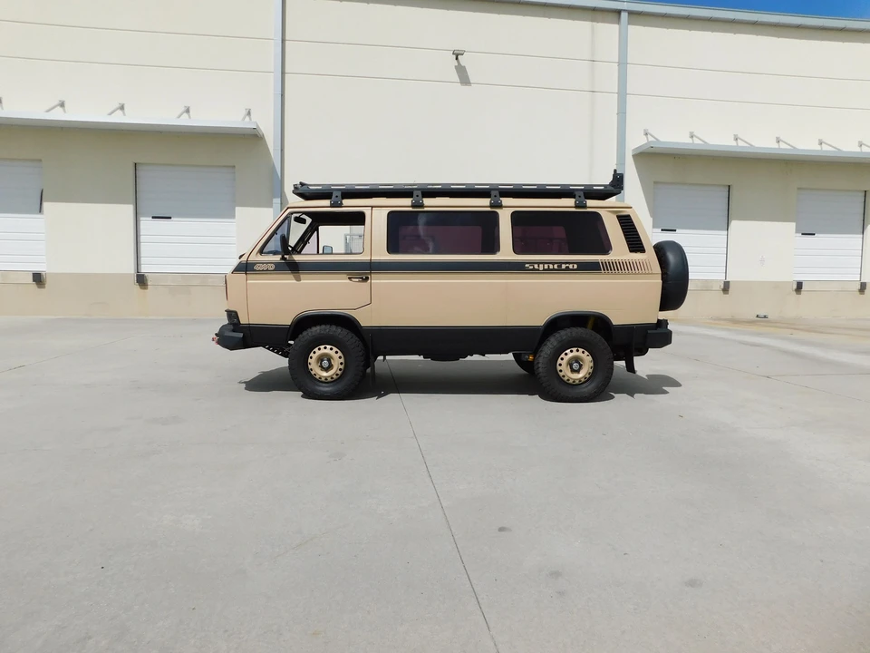 1987 Volkswagen Vanagon - Image 17 of 31