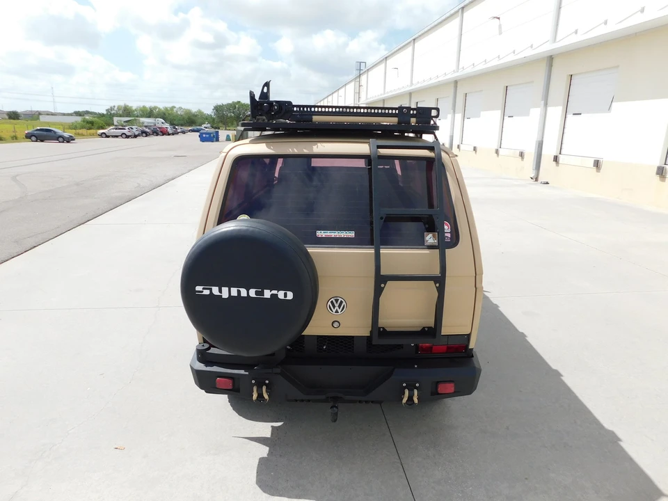 1987 Volkswagen Vanagon - Image 13 of 31