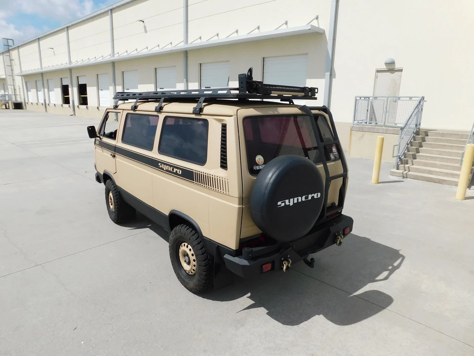 1987 Volkswagen Vanagon - Image 18 of 31