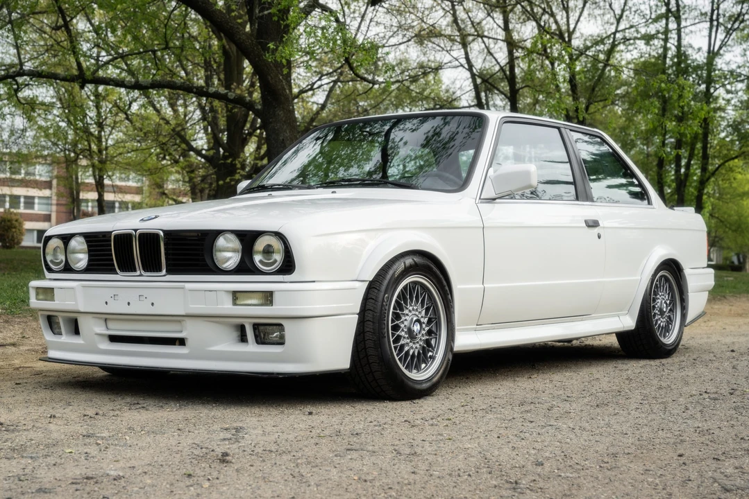 1988 BMW E30 3 Series - Image 2 of 31